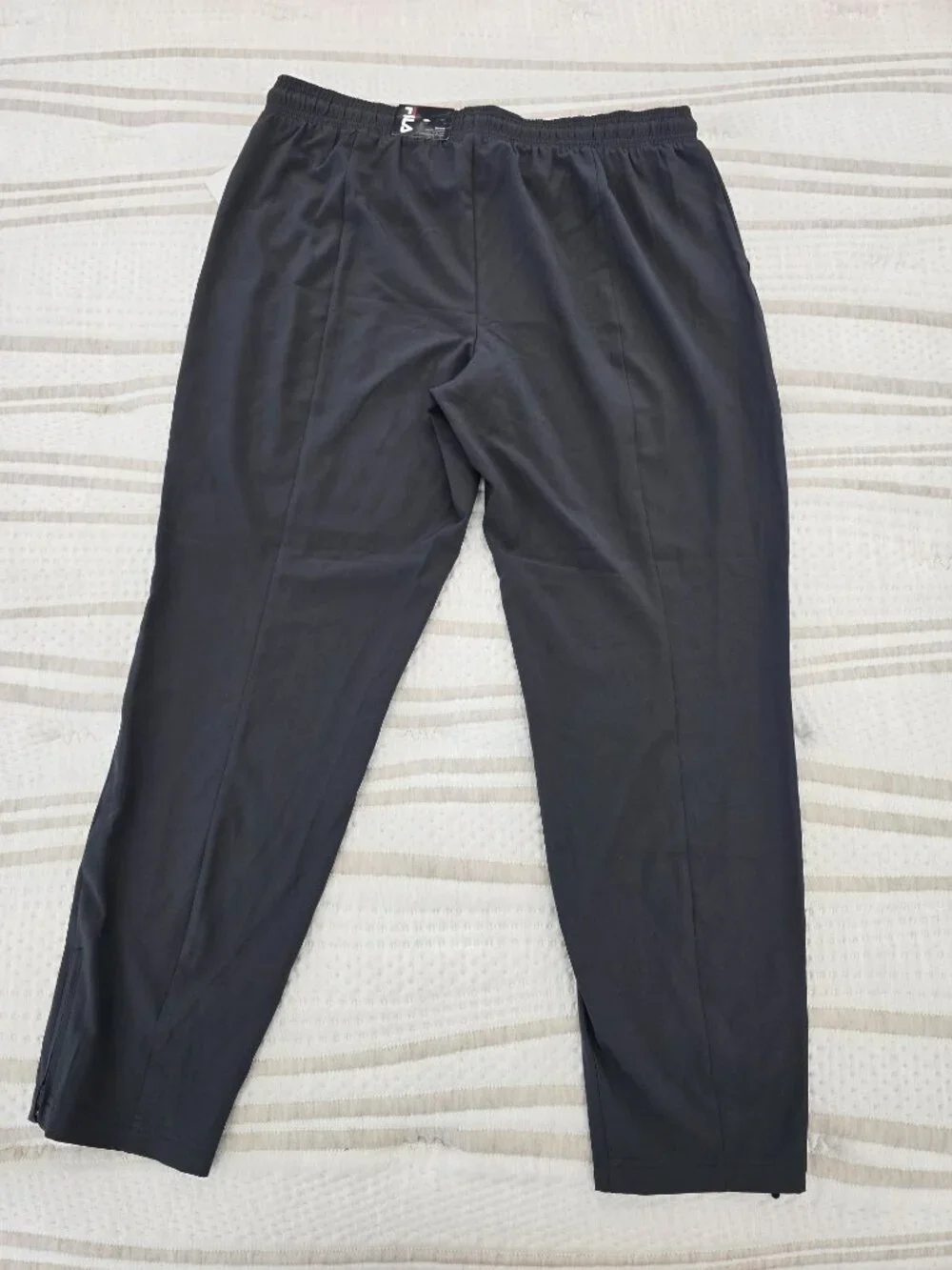 Fila Training Women's Grey Mid-rise Athletic Lightweight Straight Pants - Large